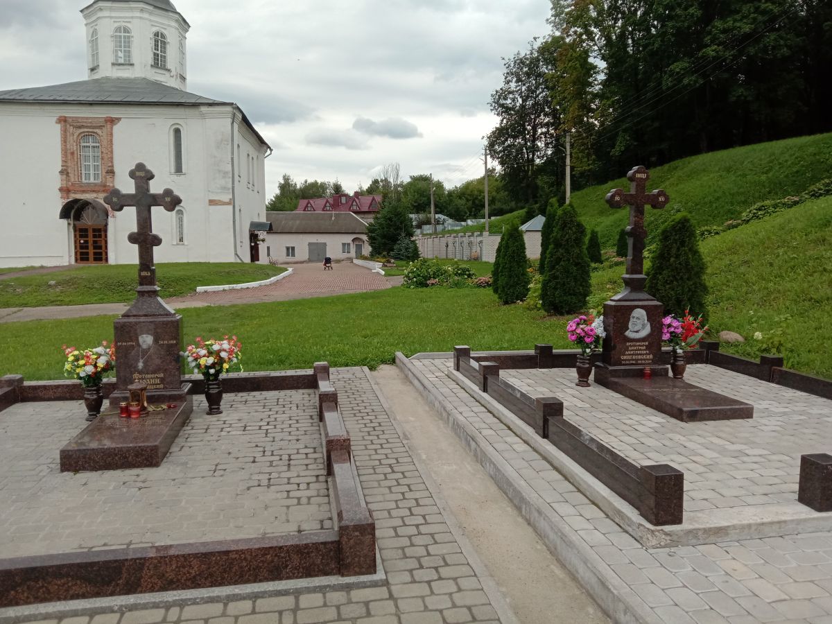 Церковь Иоанна Богослова на Варяжках, Смоленск (Смоленск, город, Смоленская область). дополнительная информация