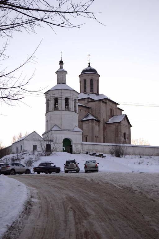 Смоленск. Церковь Михаила Архангела (Свирская) на Пристани. фасады