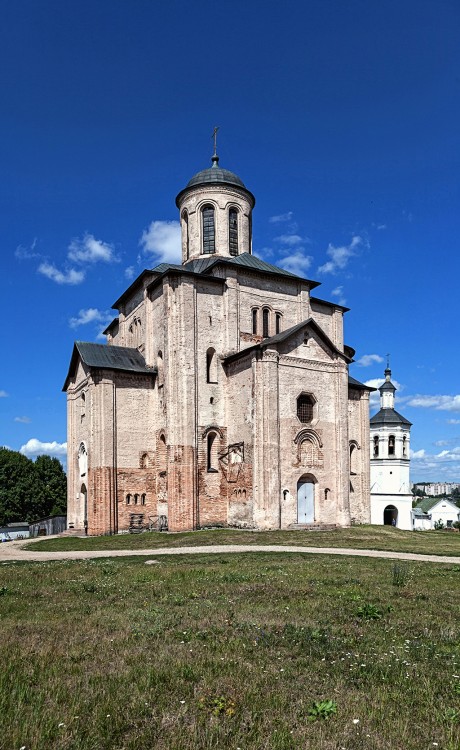 Смоленск. Церковь Михаила Архангела (Свирская) на Пристани. документальные фотографии, Церковь Михаила Архангела