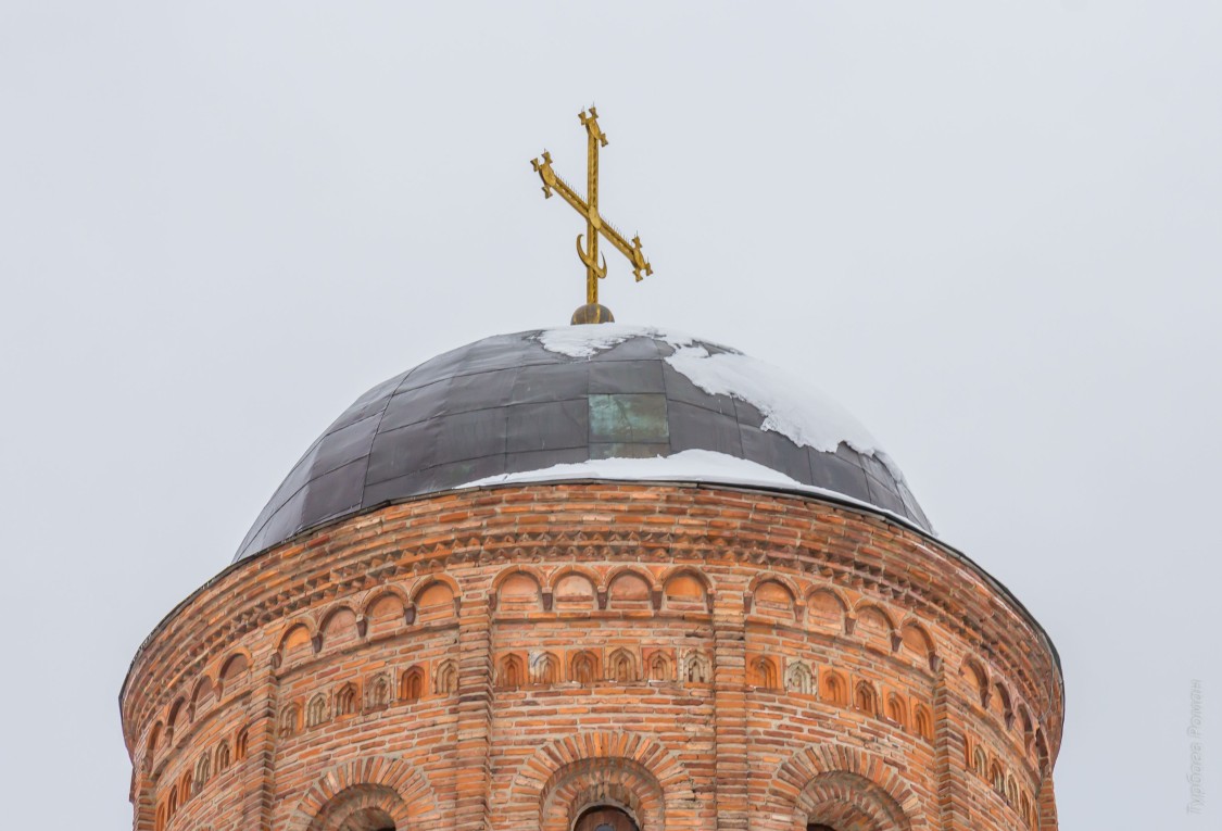 Смоленск. Церковь Петра и Павла на Городянке. архитектурные детали, Купол и завершение