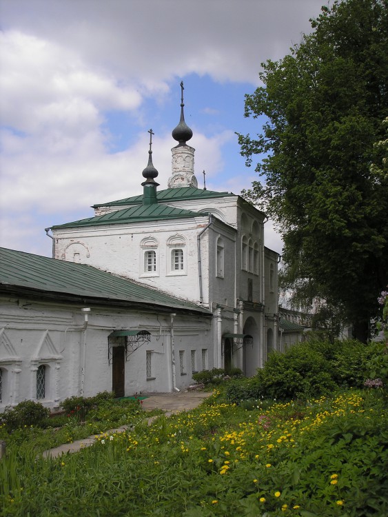 Александров. Успенский монастырь. фасады