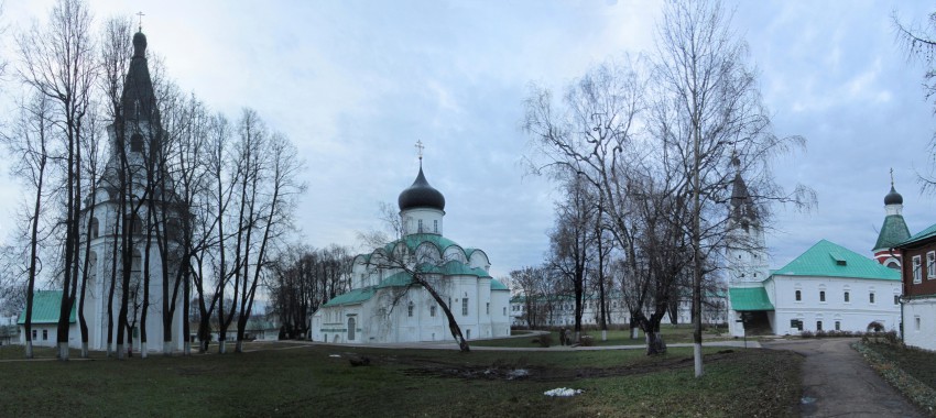 Александров. Успенский монастырь. фасады