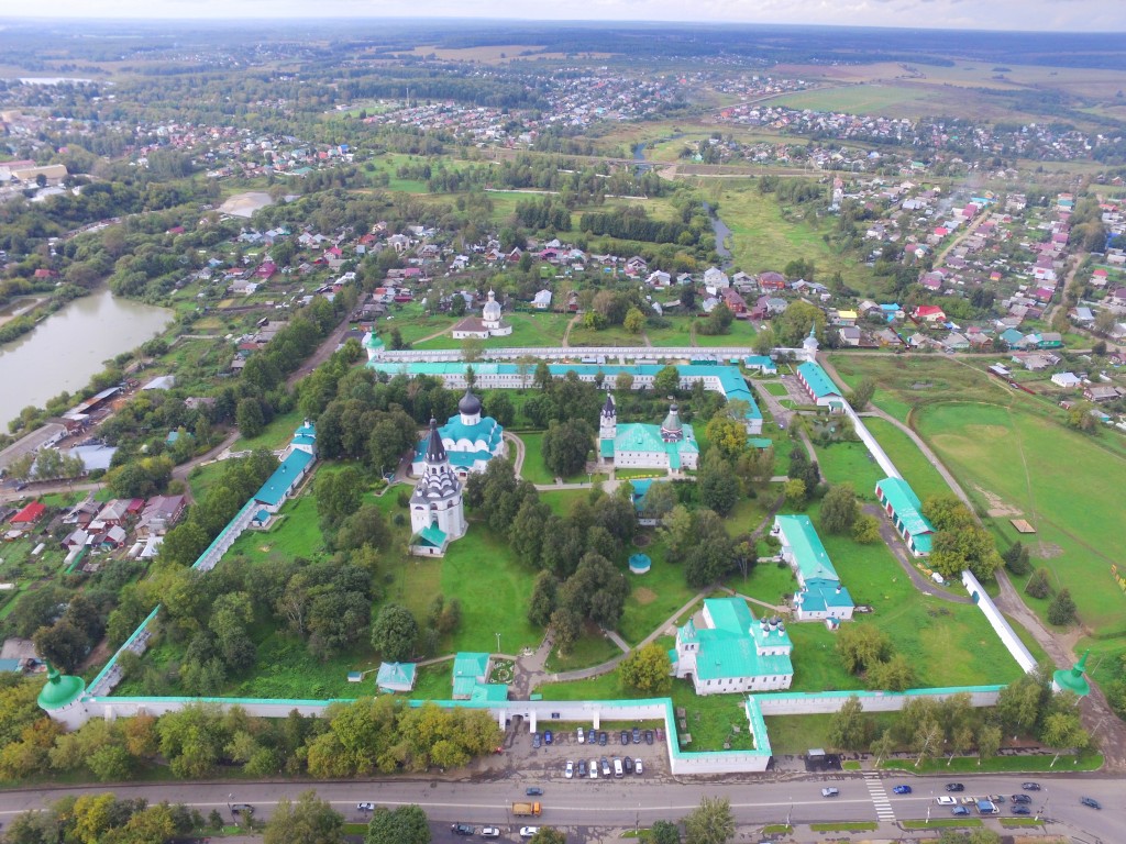 Успенский монастырь, Александров (Александровский район, Владимирская область). фасады, Вид с юга, фото с квадрокоптера.