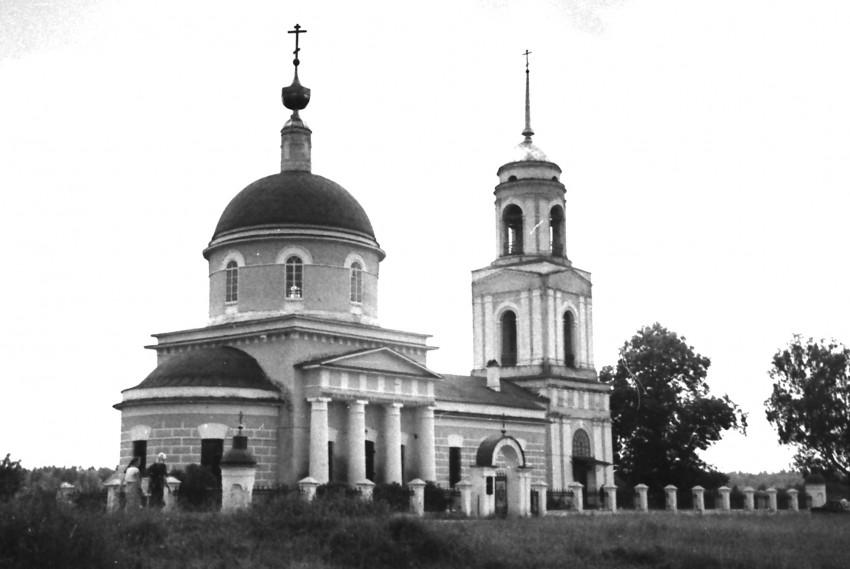 Радонеж (Городок). Церковь Спаса Преображения. фасады