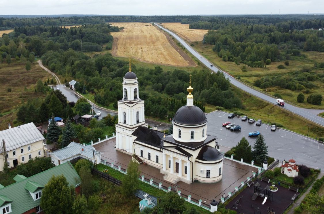 Церковь Преображения Господня, Радонеж (Городок) (Сергиево-Посадский городской округ, Московская область). фасады