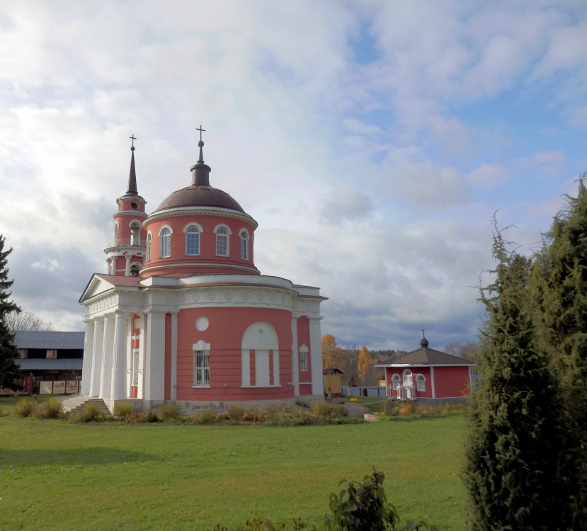 Ахтырка. Церковь Ахтырской иконы Божией Матери. фасады