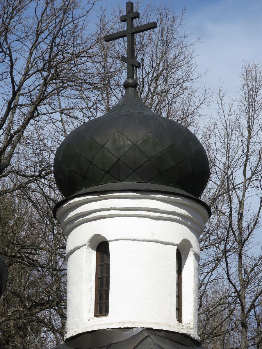 Часовня Усекновения главы Иоанна Предтечи, Конкурсный (Сергиево-Посадский городской округ, Московская область). архитектурные детали
