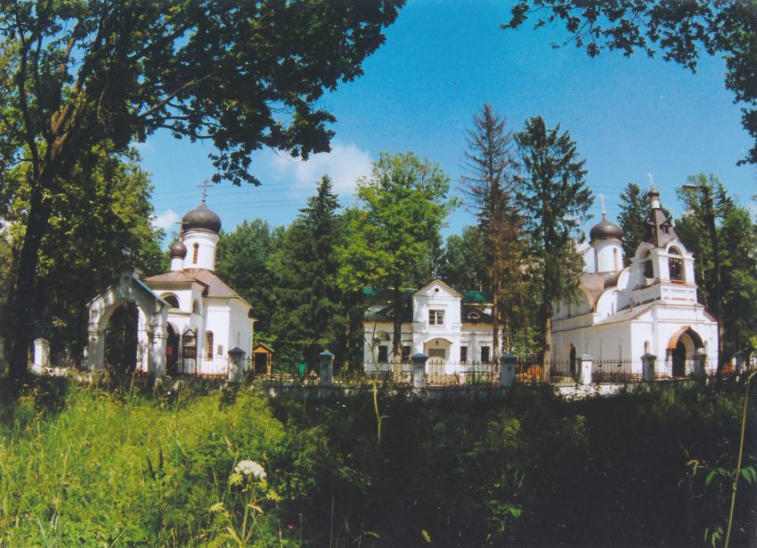 Церковь Сергия Радонежского, Конкурсный (Сергиево-Посадский городской округ, Московская область). фасады