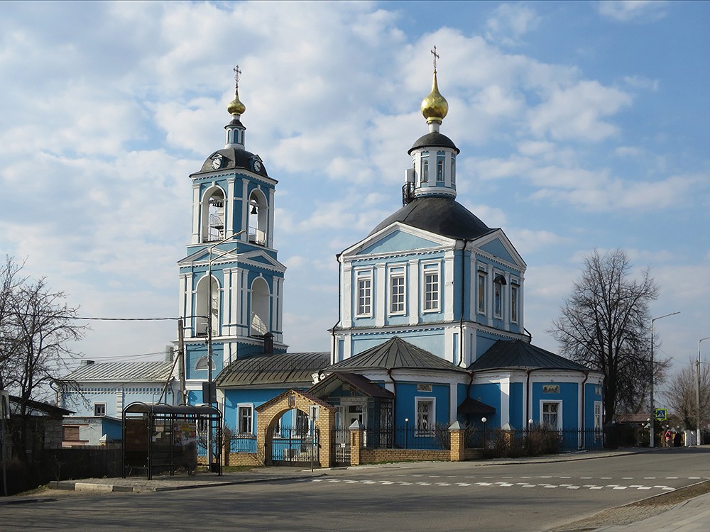 Сергиев Посад. Церковь Воскресения Словущего (Петра и Павла) в бывшей Каличьей слободе. фасады