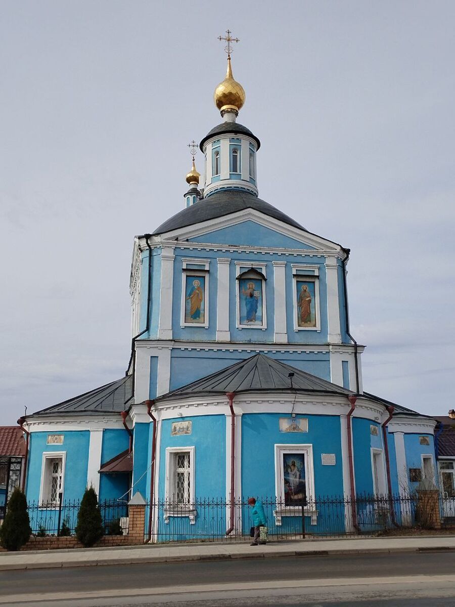 Сергиев Посад. Церковь Воскресения Словущего (Петра и Павла) в бывшей Каличьей слободе. фасады