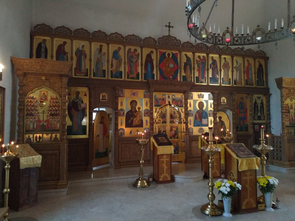 Церковь Георгия Победоносца, Семхоз (Сергиево-Посадский городской округ, Московская область). интерьер и убранство, Иконостас