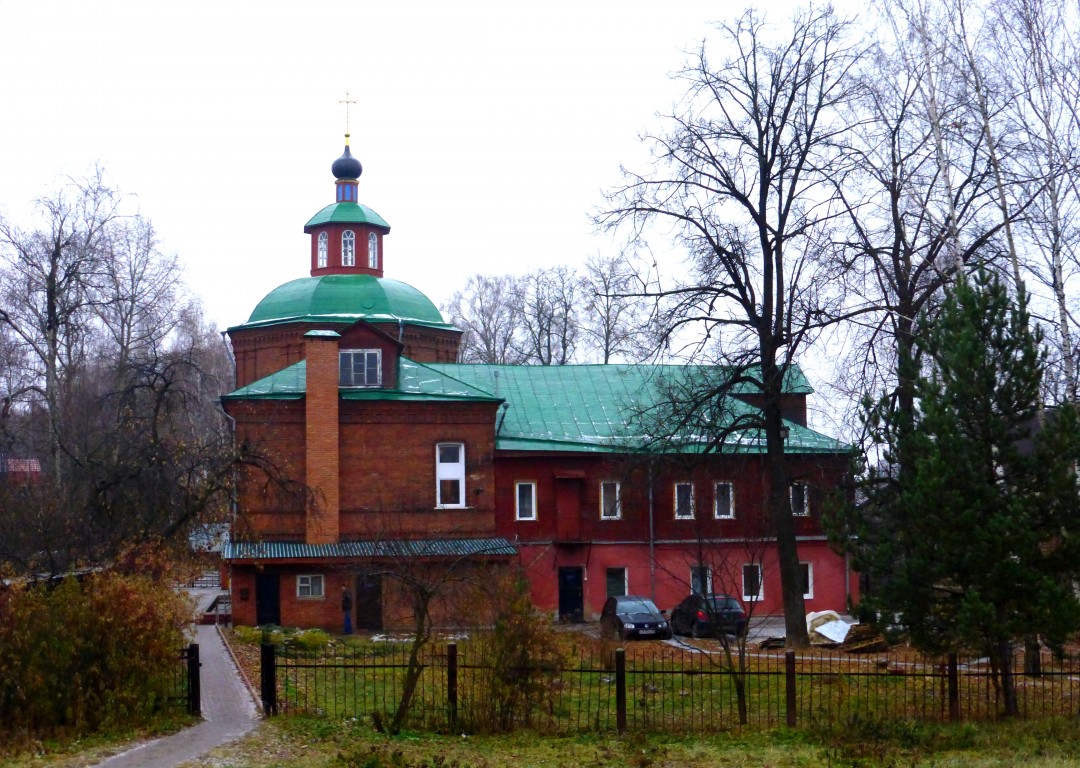 Сергиев Посад. Церковь Михаила Архангела в Красюковке. фасады