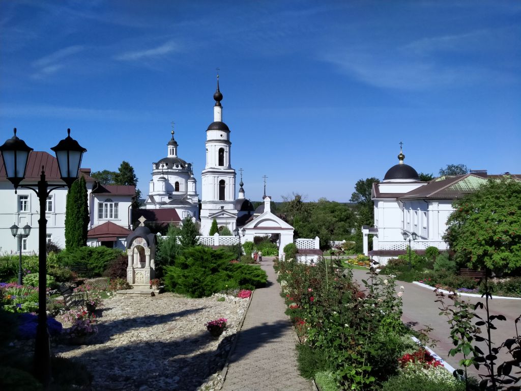 Николаевский Черноостровский монастырь, Малоярославец (Малоярославецкий район, Калужская область). фасады