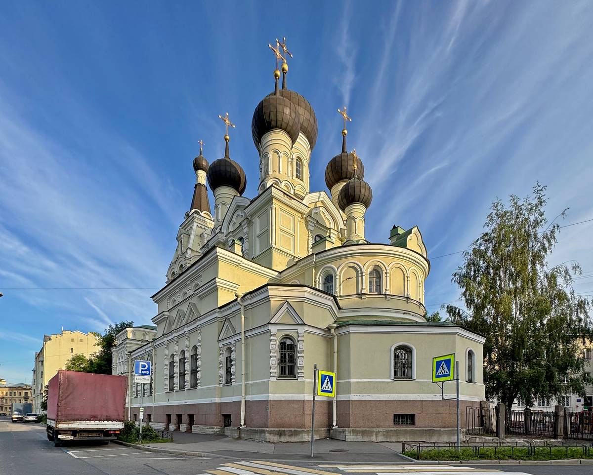 Вид с юго-востока, фасады. Церковь Шестоковской иконы Божией Матери, Центральный район (Санкт-Петербург, г. Санкт-Петербург)