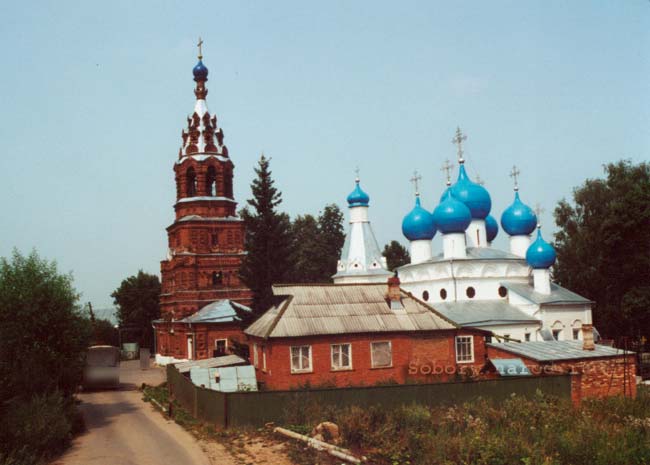 Чашниково. Церковь Троицы Живоначальной. фасады