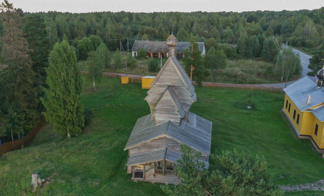 Церковь Георгия Победоносца, Родионово (Подпорожский район, Ленинградская область). фасады, Вид с запада