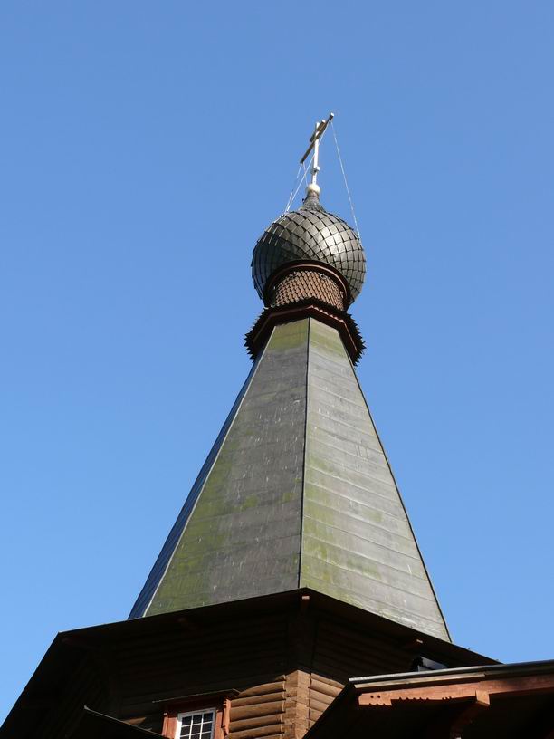 Церковь Казанской иконы Божией Матери (в честь 300-летия дома Романовых), Вырица (Гатчинский район, Ленинградская область). архитектурные детали