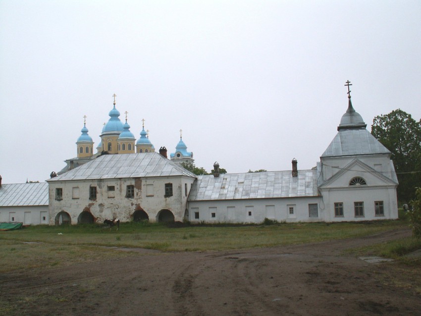 Коневец, остров. Рождества Пресвятой Богородицы Коневский монастырь. фасады