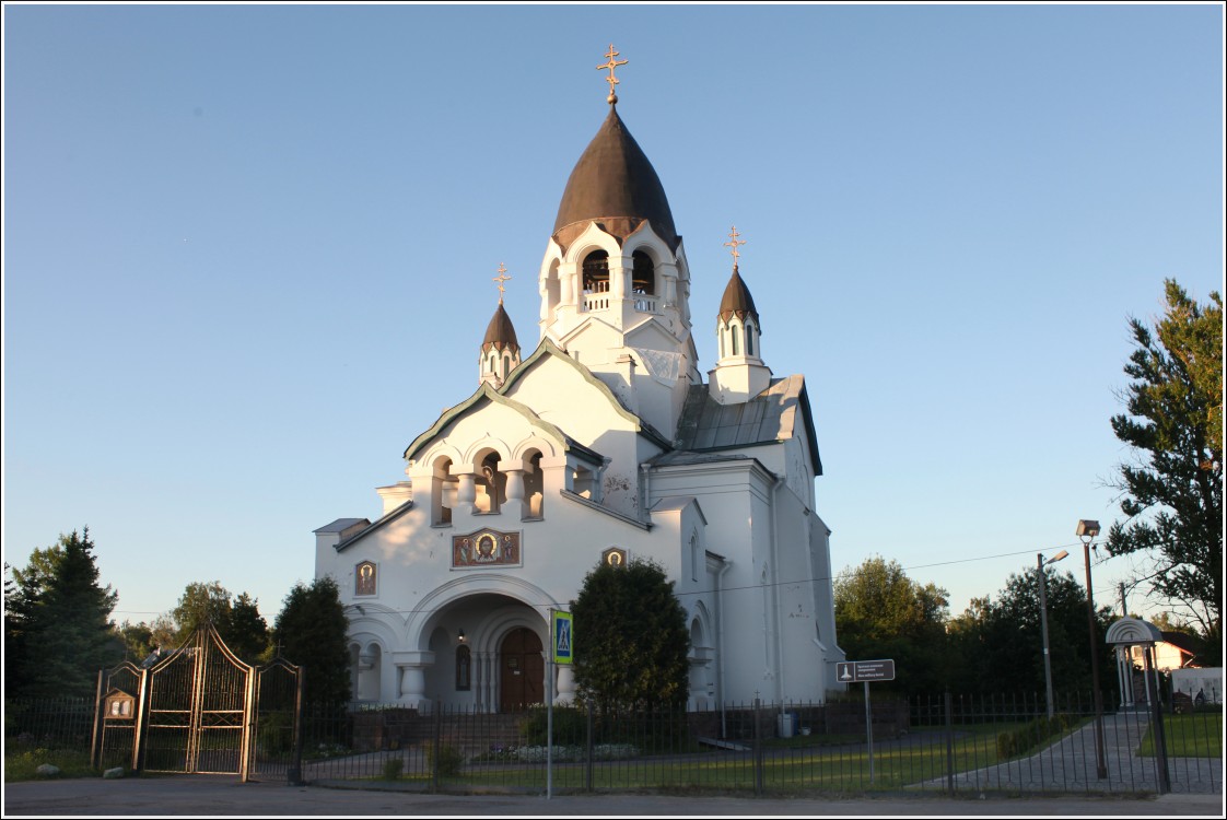 Церковь Алексия, митрополита Московского, Тайцы (Гатчинский район, Ленинградская область). фасады