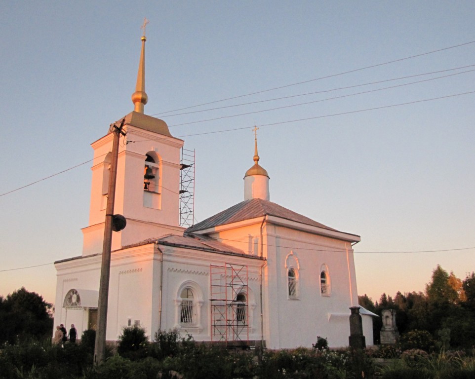 Церковь Михаила Архангела, Сижно (Сланцевский район, Ленинградская область). фасады