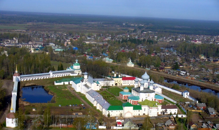 Тихвин. Тихвинский Богородице-Успенский мужской монастырь. дополнительная информация