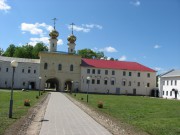 Тихвин. Тихвинский Богородице-Успенский мужской монастырь