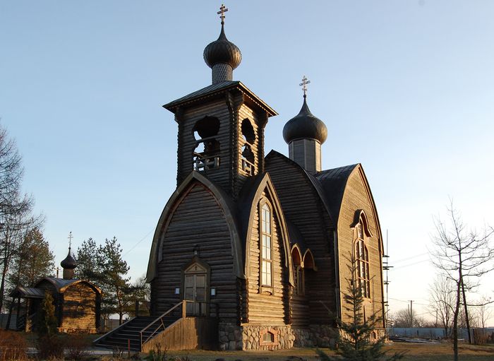 Церковь Воскресения Христова (новая), Воскресенское (Суйда) (Гатчинский район, Ленинградская область). фасады