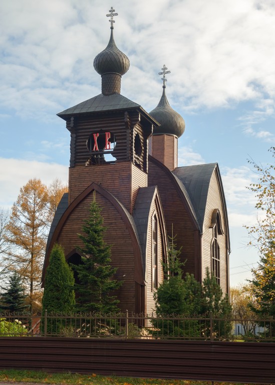 Воскресенское (Суйда). Церковь Воскресения Христова (новая). фасады