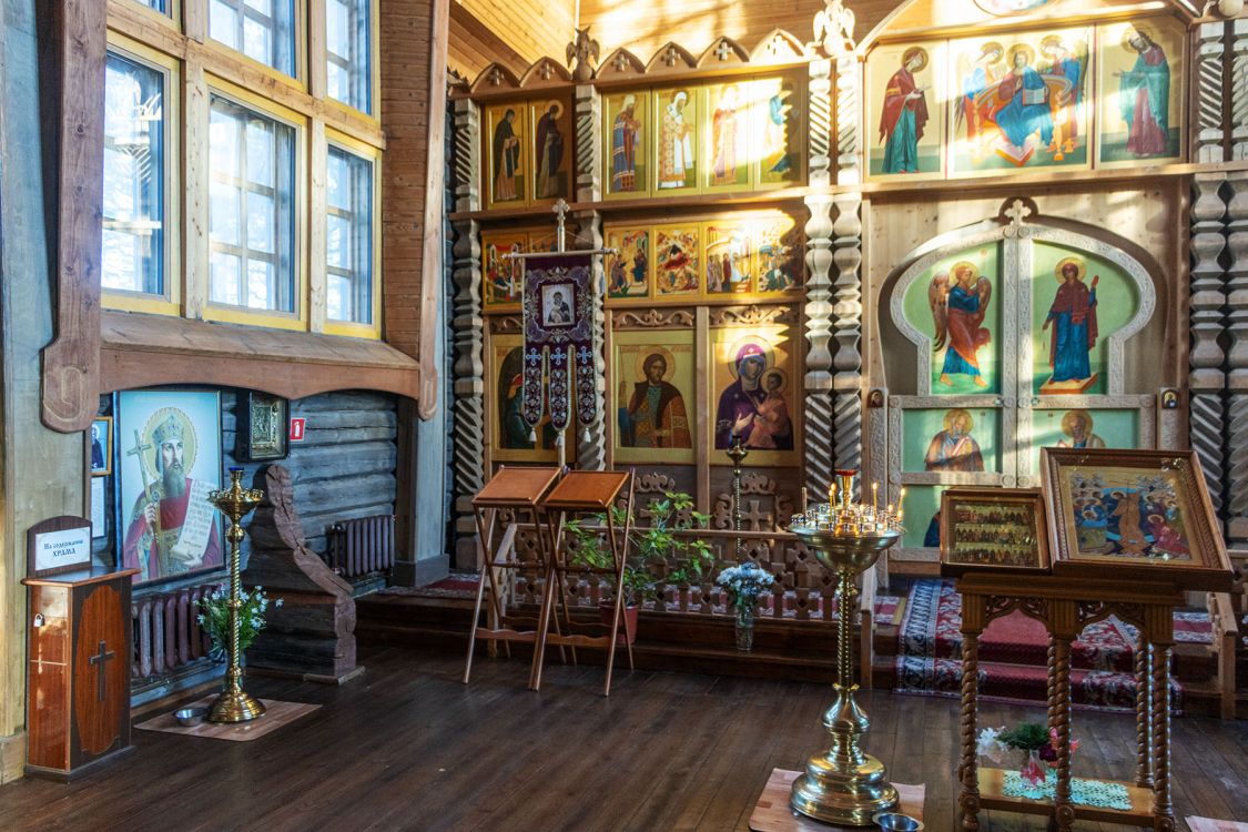Церковь Воскресения Христова (новая), Воскресенское (Суйда) (Гатчинский район, Ленинградская область). интерьер и убранство