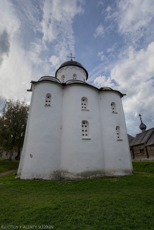 Старая Ладога. Церковь Георгия Победоносца. фасады