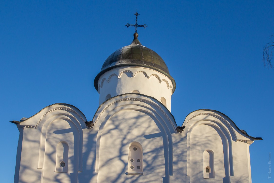 Старая Ладога. Староладожский Успенский девичий монастырь. Церковь Успения Пресвятой Богородицы. архитектурные детали