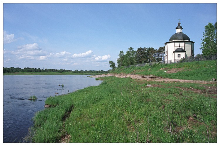 Курпово (Важины). Церковь Воскресения Христова. художественные фотографии