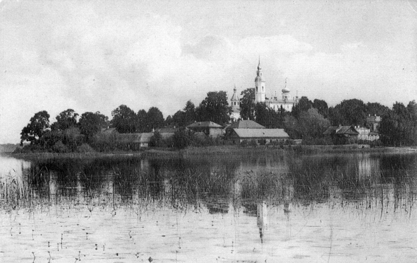 Иоанно-Богословский Череменецкий мужской монастырь, Череменец (Лужский район, Ленинградская область). архивная фотография, Почтовая карторчка. Фото 1900-х гг.