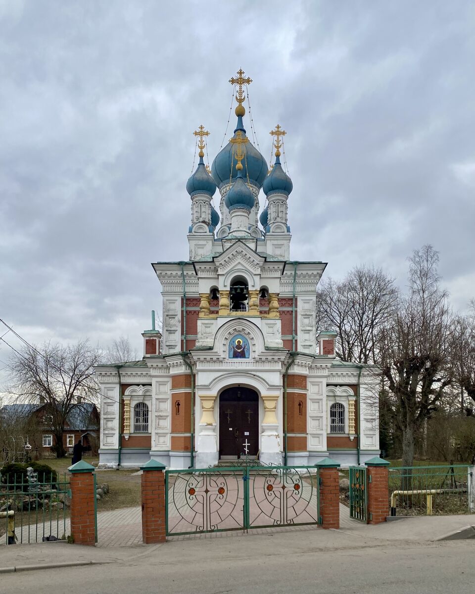 Церковь Покрова Пресвятой Богородицы, Гатчина (Мариенбург) (Гатчинский район, Ленинградская область). фасады, Вид с запада