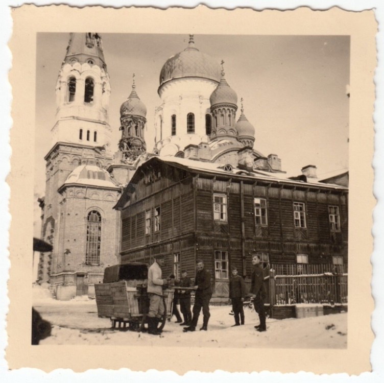 Собор Покрова Пресвятой Богородицы, Гатчина (Гатчинский район, Ленинградская область). архивная фотография, Фото 1941 г. с аукциона e-bay.de