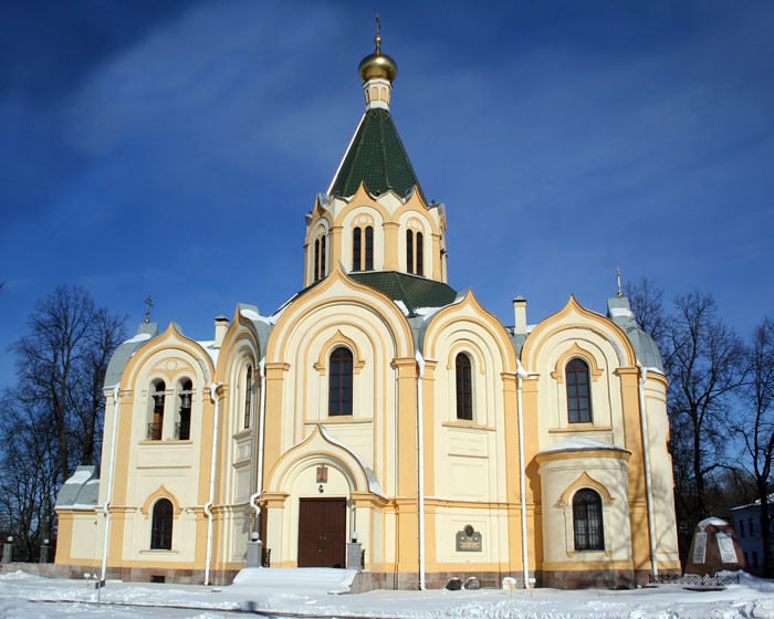 Церковь Петра и Павла, Любань (Тосненский район, Ленинградская область). фасады