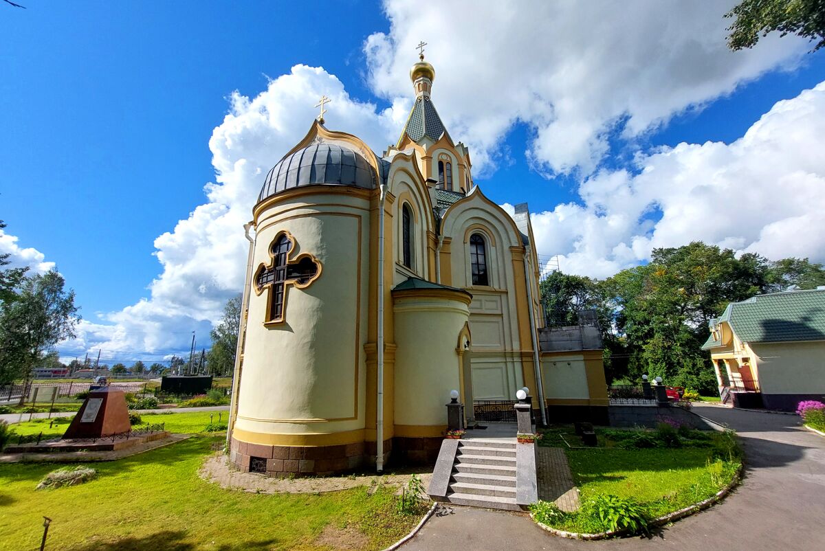 Церковь Петра и Павла, Любань (Тосненский район, Ленинградская область). фасады