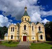 Любань. Петра и Павла, церковь