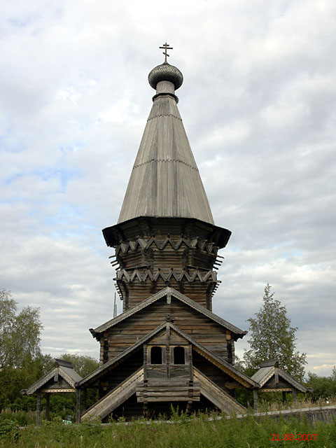 Гимрека (Гиморецкий погост). Церковь Рождества Пресвятой Богородицы. фасады