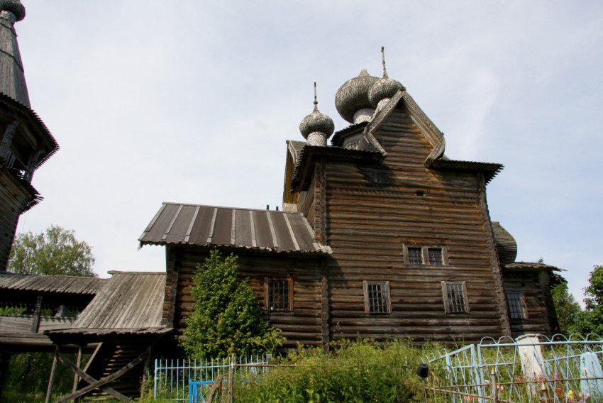 Церковь Димитрия Солунского, Щелейки (Подпорожский район, Ленинградская область). фасады