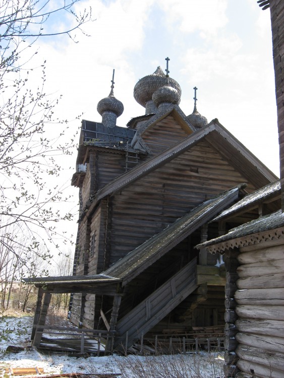 Щелейки. Церковь Димитрия Солунского. архитектурные детали, Северный 
