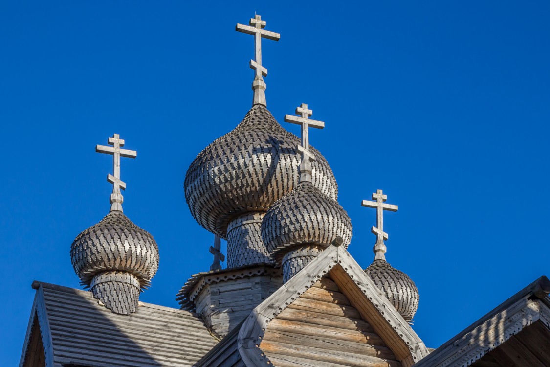 Церковь Димитрия Солунского, Щелейки (Подпорожский район, Ленинградская область). архитектурные детали, Пятиглавие
