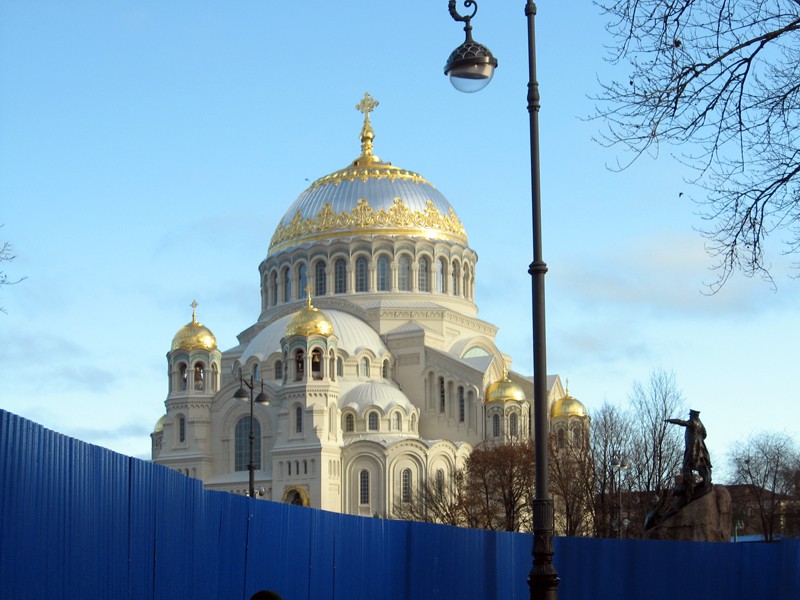 Кронштадт. Морской собор Николая Чудотворца в Кронштадте. фасады, В процессе реставрации