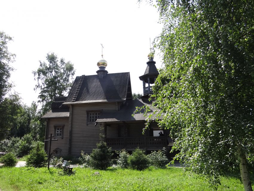 Церковь Иоанна Кронштадтского, Колтуши (Всеволожский район, Ленинградская область). архитектурные детали