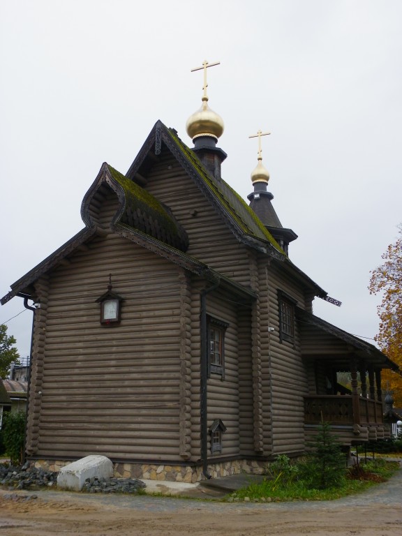 Колтуши. Церковь Иоанна Кронштадтского. фасады