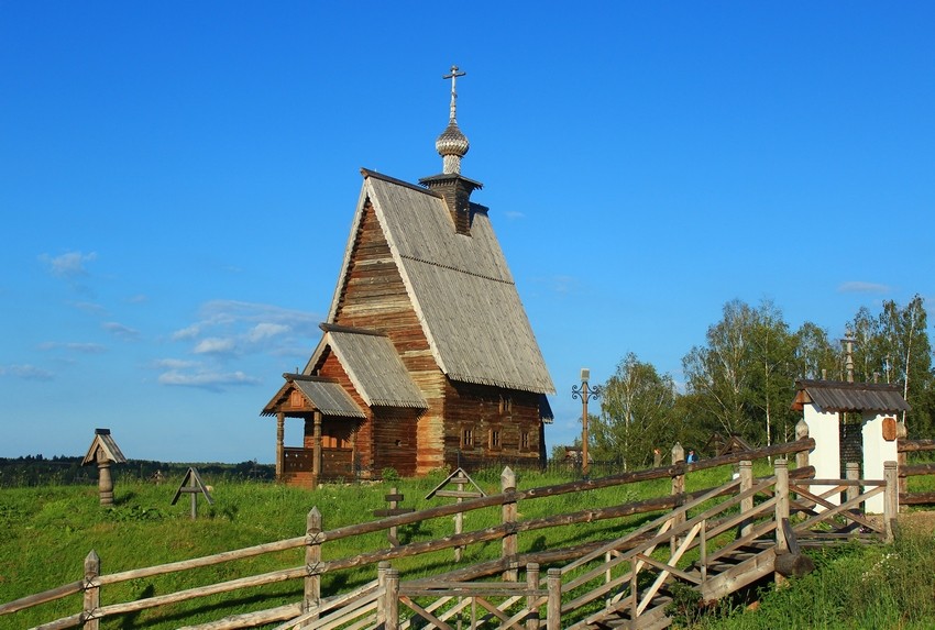 Плёс. Церковь Воскресения Христова на горе Левитана. фасады