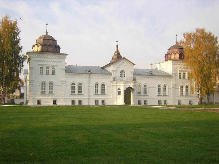 Кострома. Богоявленско-Анастасьинский женский монастырь. фасады