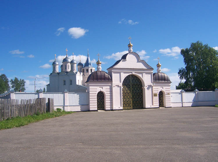 Успенская Слобода. Успенский Паисиево-Галичский женский монастырь. фасады, 		      