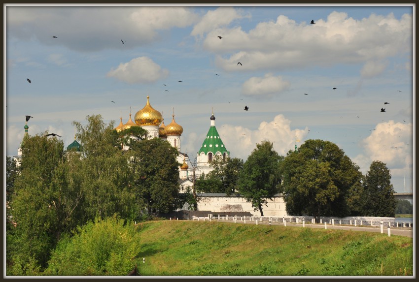 Кострома. Троицкий Ипатьевский монастырь. фасады
