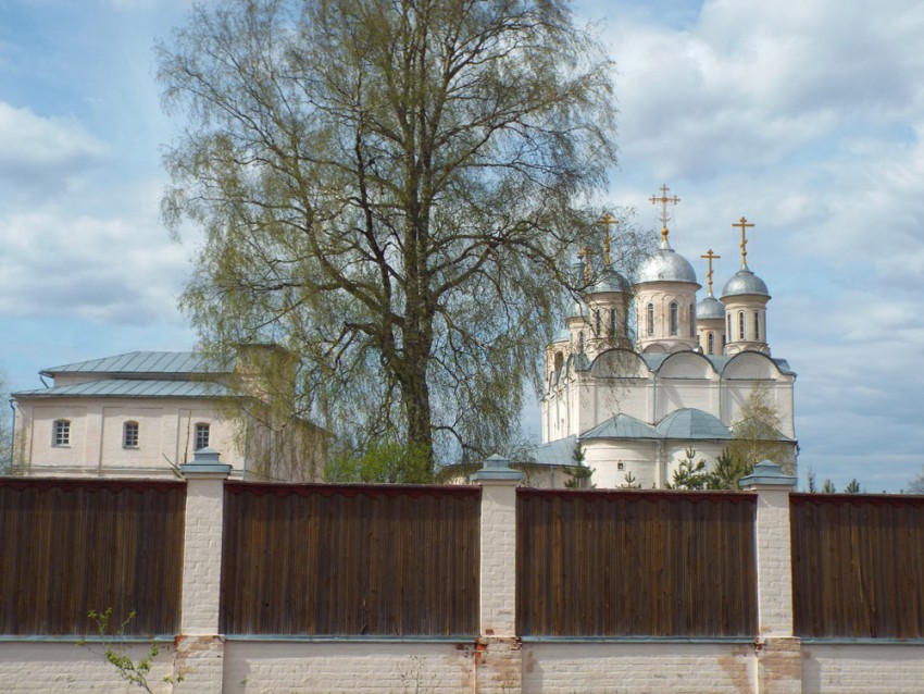 Успенская Слобода. Успенский Паисиево-Галичский женский монастырь. дополнительная информация